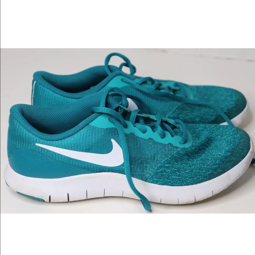 NIKE Blue FLEX CONTACT SHOES Women 7.5 or Girl 6Y